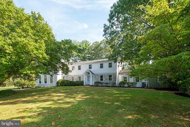 27 Eastwoods Cir, Doylestown, PA 18901 - photo 3