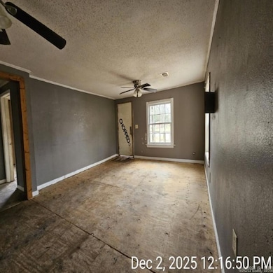 506 N Morrill St, Morrilton, AR 72110 - photo 6