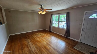 109 Valley Ct, Jacksonville, NC 28540 - photo 3