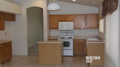 5827 E Hopi Cir, Mesa, AZ 85206 - photo 2