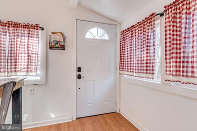 108 Crowfoot Ln, Gerrardstown, WV 25420 - photo 6