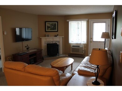 230 Main St unit 230, Lincoln, NH 03251 - photo 7