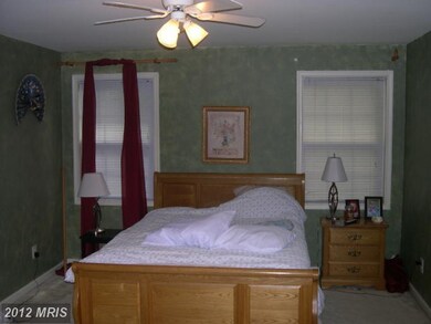 18202 Tebbs Ln, Dumfries, VA 22026 - photo 7