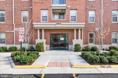 23630 Havelock Walk Terrace unit 213, Brambleton, VA 20148 - photo 2