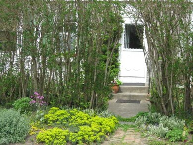 71 Kay St unit 1, Newport, RI 02840 - photo 2