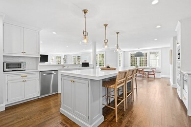 14 Plymouth Rd, Wellesley Hills, MA 02481 - photo 5