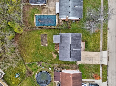 2531 Retford Dr, Cincinnati, OH 45231 - photo 5