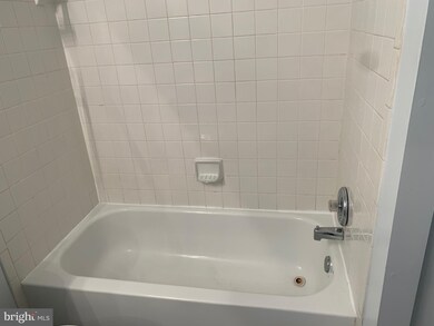 1625 Carriage House Terrace unit I, Silver Spring, MD 20904 - photo 5