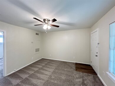 5415 Scott St unit 33, Houston, TX 77021 - photo 3