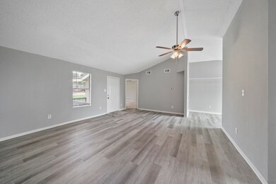 148 Country Oaks St unit Lot 44, Brazoria, TX 77422 - photo 6