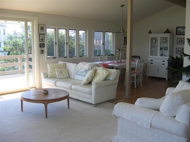 15 Stratford Rd, Falmouth, MA 02540 - photo 5