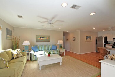 910 W. Ashley  (14)0014