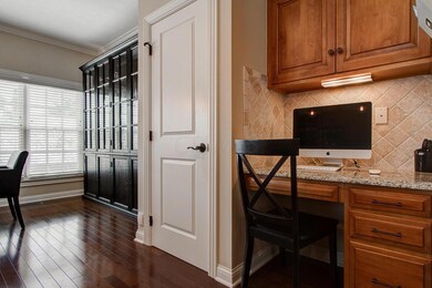 31 W Frankfort St, Columbus, OH 43206 - photo 6