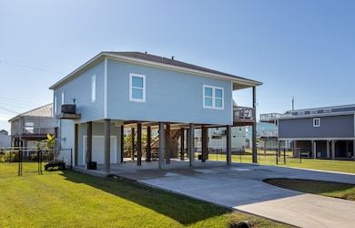 16511 John Davis Rd, Jamaica Beach, TX 77554 - photo 2