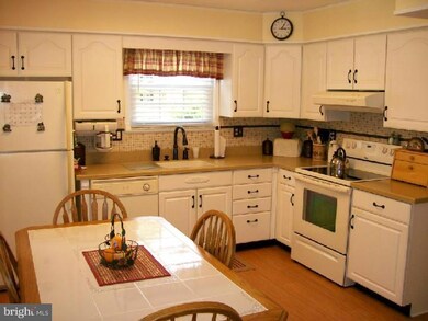 5 Hunter Ct, Atco, NJ 08004 - photo 6