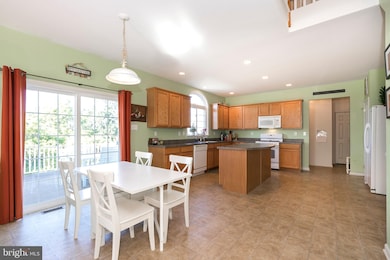 1406 Kummerer Rd, Pottstown, PA 19464 - photo 6