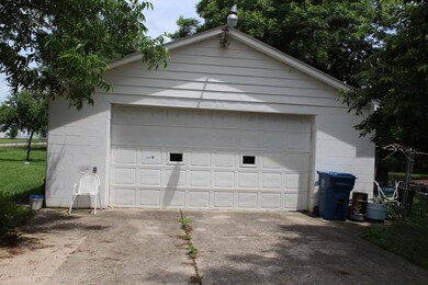 2car Garage