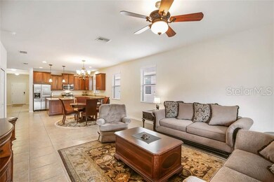 15913 Oakleaf Run Dr, Lithia, FL 33547 - photo 7