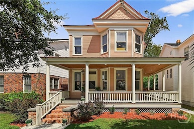 706 E Henry St, Savannah, GA 31401 - photo 6