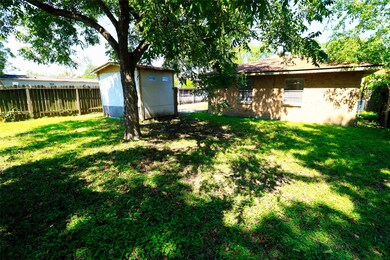 14318 Brownsville St, Houston, TX 77015 - photo 6