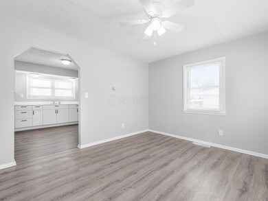 i_855_Colton007