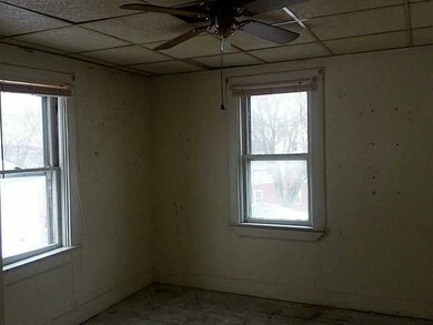 239 Grove St, Woonsocket, RI 02895 - photo 5