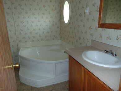 63765 Maple Ln, Bangor, MI 49013 - photo 5