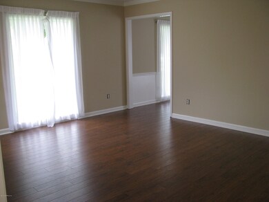 4306 Smugglers Way, Jacksonville, FL 32210 - photo 5