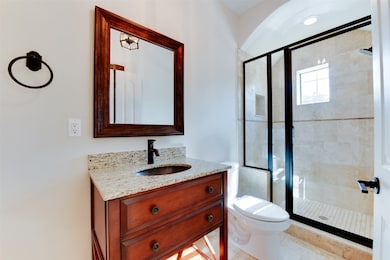 905 W 22nd St unit D, Houston, TX 77008 - photo 6