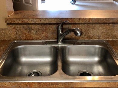 7825 Playpen Ct, Jacksonville, FL 32210 - photo 3