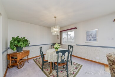 1557 S Prospect St, Wheaton, IL 60189 - photo 3