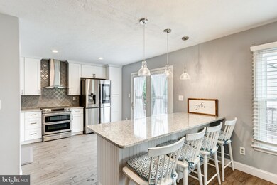 9413 Seven Courts Dr, Nottingham, MD 21236 - photo 4