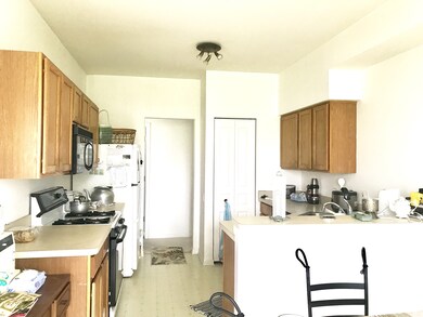 899 Carlsbad Ct unit 524A, Elgin, IL 60123 - photo 5