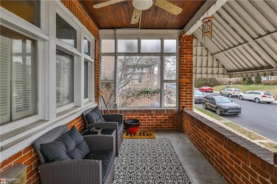 1825 W Greenleaf St, Allentown, PA 18104 - photo 4