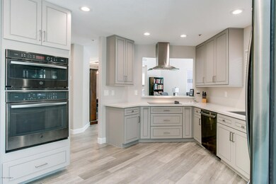 10_7759_E_Oakshore_Dr__010_mls