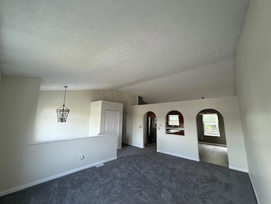 6723 Alex Dr, Canal Winchester, OH 43110 - photo 4