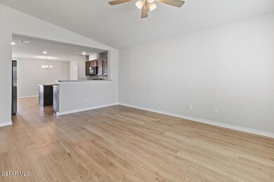 14596 Mescal Bean Ct, Horizon City, TX 79928 - photo 5