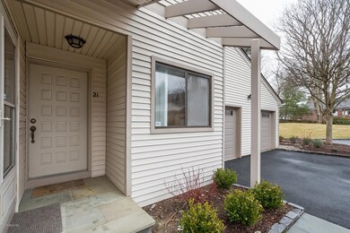 004-Front_Entrance-5352938-medium