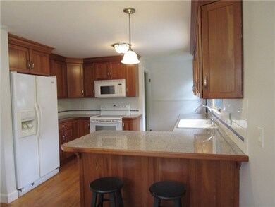 55 Longview Dr, Cranston, RI 02920 - photo 6