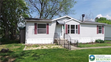 15 Canterbury Ct, Easton, PA 18040 - photo 3