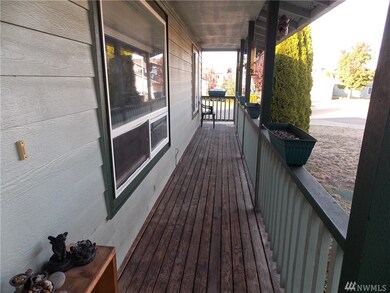 16348 Birkland St SE, Yelm, WA 98597 - photo 3