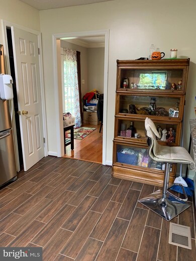 123 Parkwood Cir, Winchester, VA 22602 - photo 7