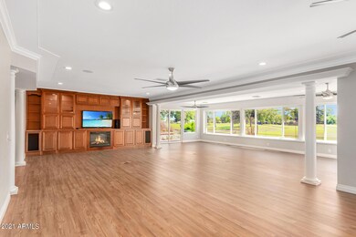 17407 N Lindgren Ave, Sun City, AZ 85373 - photo 7