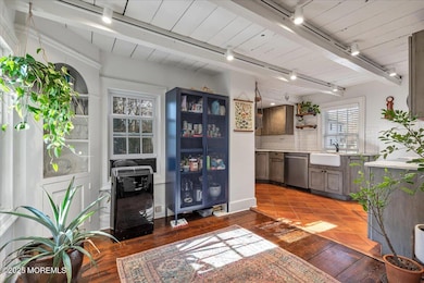 630 Kings Hwy E, Atlantic Highlands, NJ 07716 - photo 7