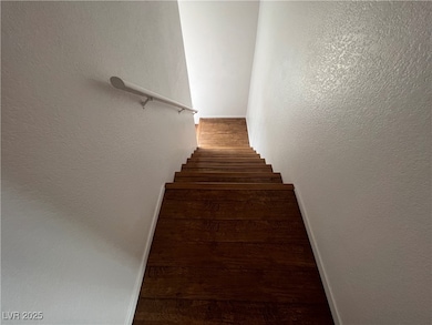 Stairs with a textured wall