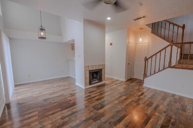 501 Arbor Creek Dr unit 204, Euless, TX 76039 - photo 6