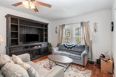 765 Greenwood Ave, Clarksville, TN 37040 - photo 7