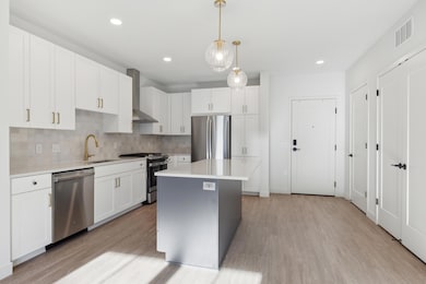 4917 Eden Ave unit 724, Edina, MN 55424 - photo 3