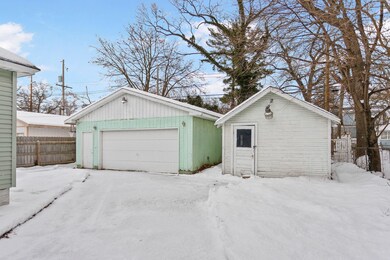 5-web-or-mls-2208-jefferson-st