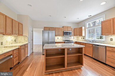 16 Farnham Way, Lutherville Timonium, MD 21093 - photo 4